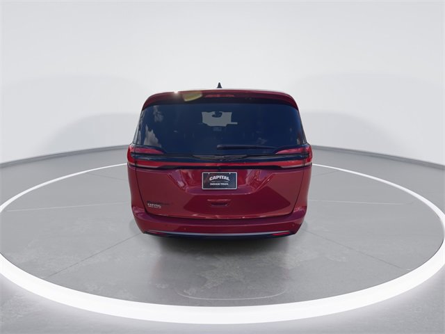 New 2026 Chrysler Pacifica Select image 7