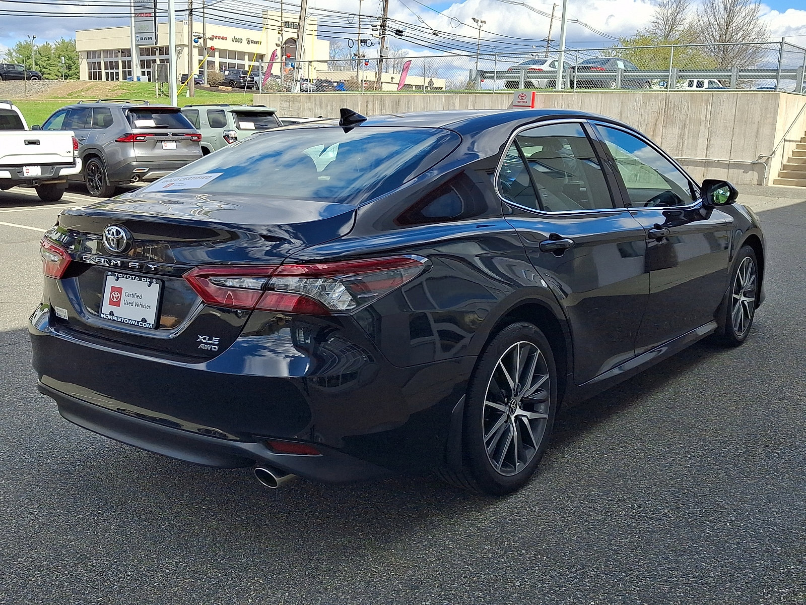 Certified 2024 Toyota Camry XLE w/ Navigation Package image 6