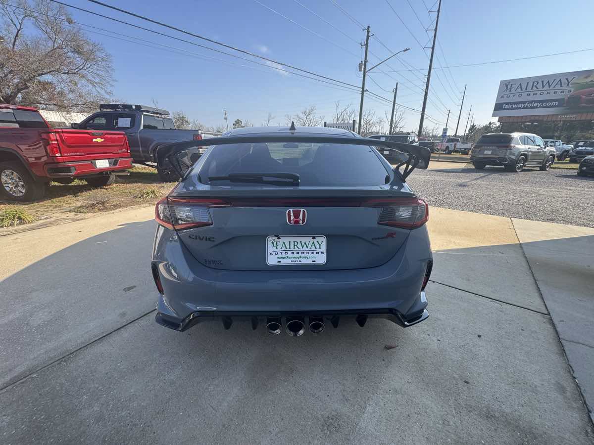 Used 2024 Honda Civic Type R image 6