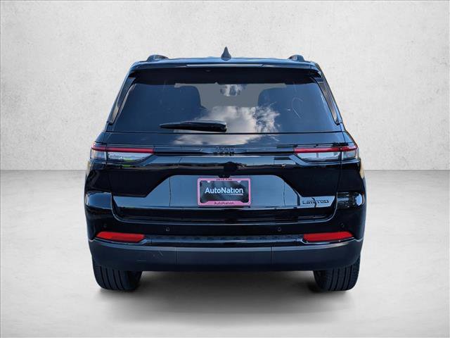 New 2025 Jeep Grand Cherokee Limited w/ Black Appearance Package image 5