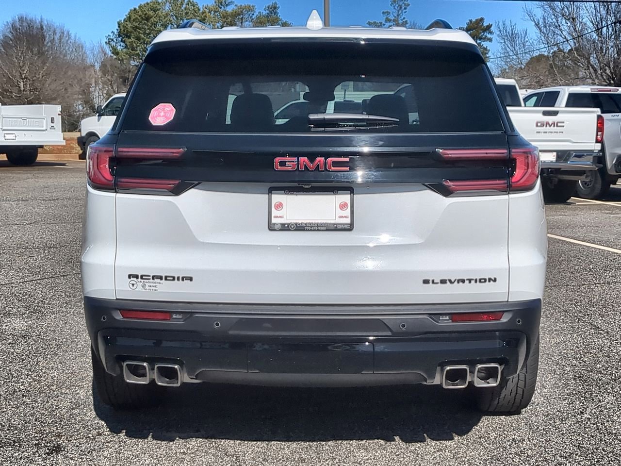 Used 2025 GMC Acadia Elevation w/ Elevation Premium Package image 7