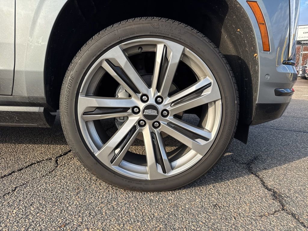 Used 2025 Cadillac Escalade Sport Platinum w/ LPO, Floor Liner Package image 45