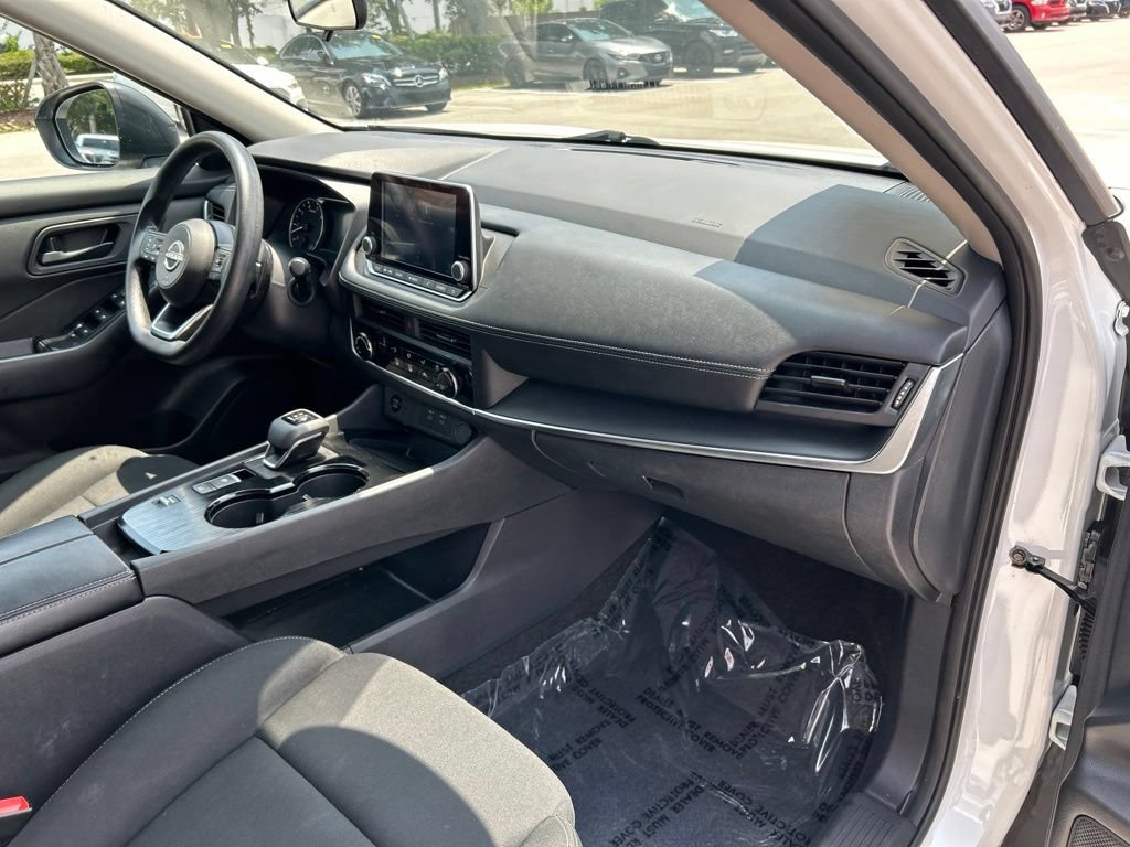 Certified 2024 Nissan Rogue S FWD image 42