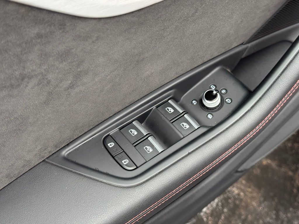 Used 2021 Audi S4 Premium Plus w/ Premium Plus Package AWD/4WD image 11