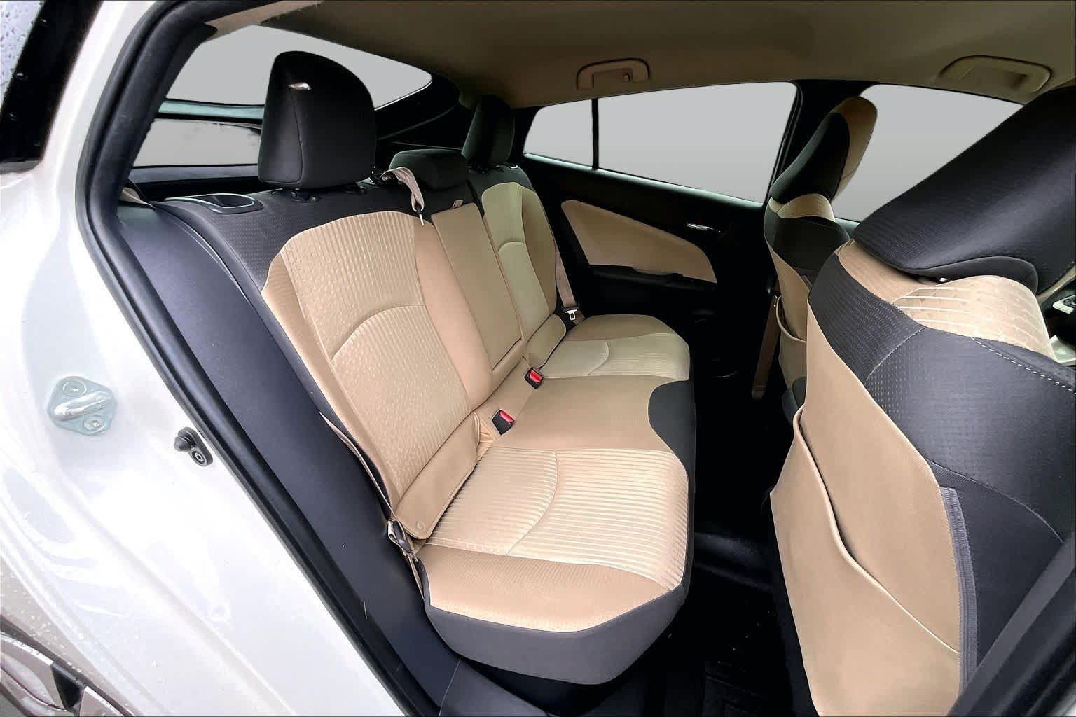 Used 2018 Toyota Prius Two w/ Prius Two Safety Plus Package FWD image 20