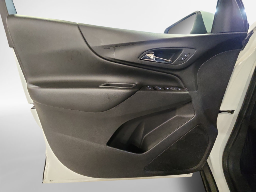 Used 2021 Chevrolet Equinox LT AWD/4WD image 16