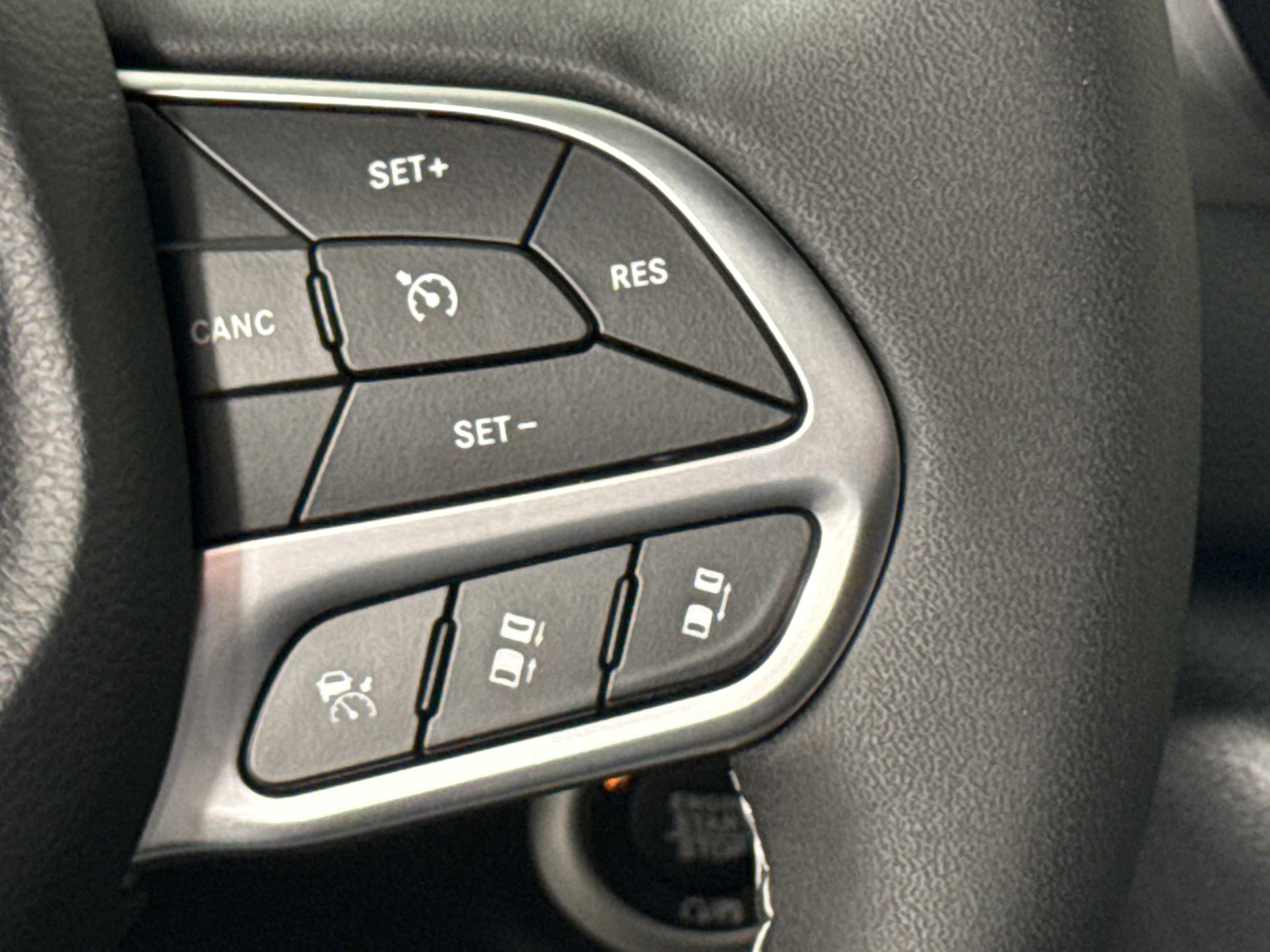 New 2026 Chrysler Voyager LX FWD image 18