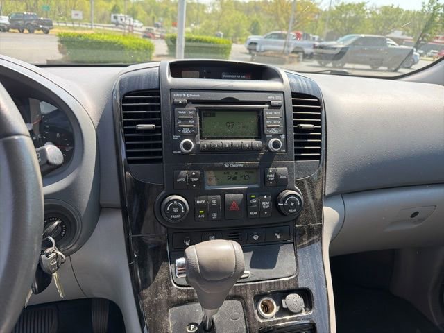 Used 2012 Kia Sedona EX w/ Luxury Pkg image 11