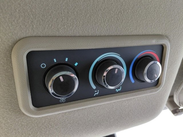 Used 2019 Chevrolet Express 3500 LT w/ LT Preferred Equipment Group image 31