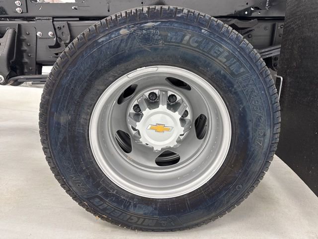 New 2025 Chevrolet Silverado 3500 W/T w/ WT Convenience Package image 38
