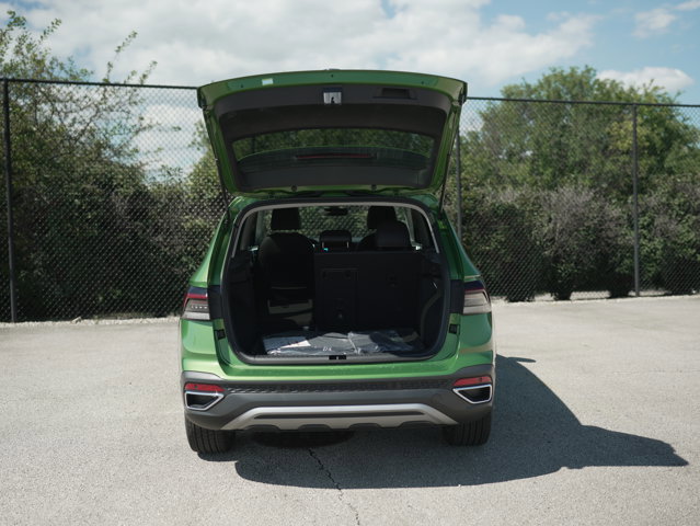 New 2025 Volkswagen Taos SEL AWD/4WD image 7