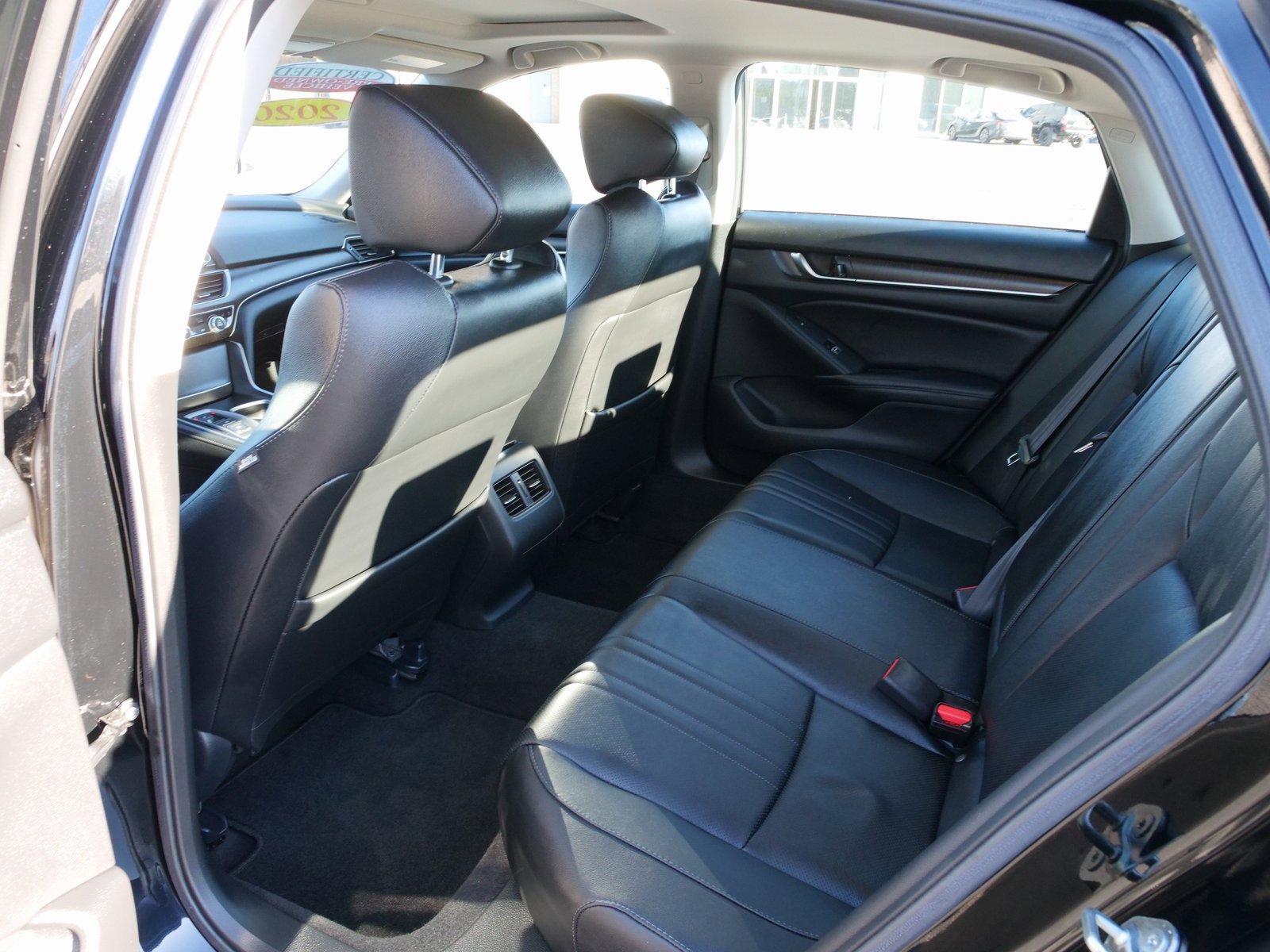 Used 2020 Honda Accord Touring image 14