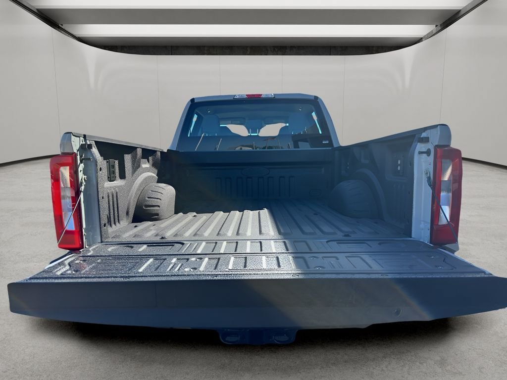 New 2026 Ford F250 XL AWD/4WD image 9