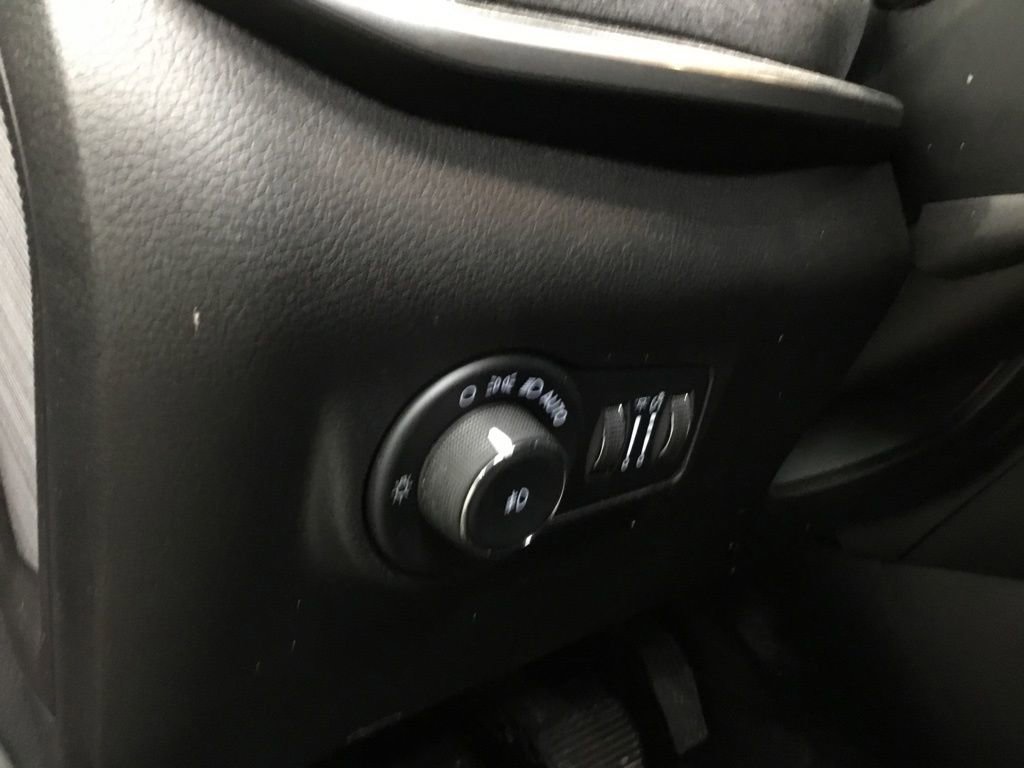 Used 2022 Jeep Compass Latitude w/ Convenience Group image 9