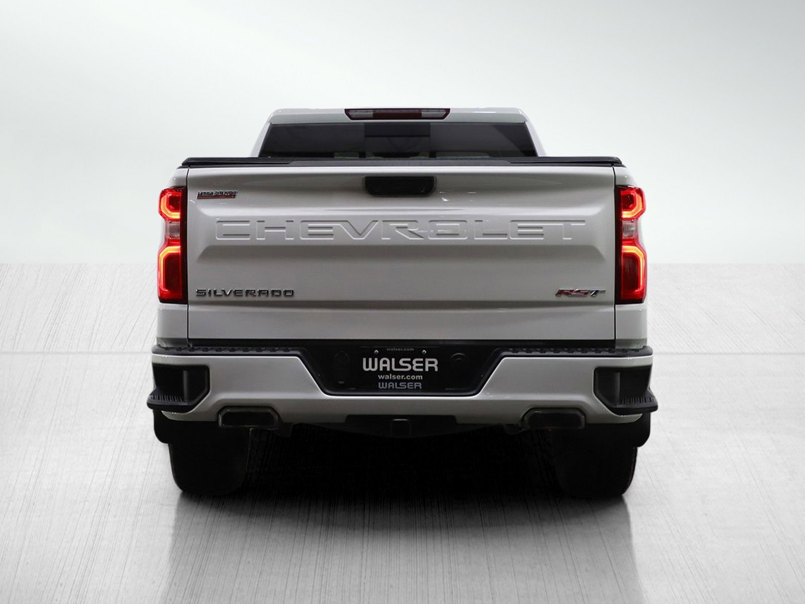 Used 2023 Chevrolet Silverado 1500 RST w/ Convenience Package II image 4