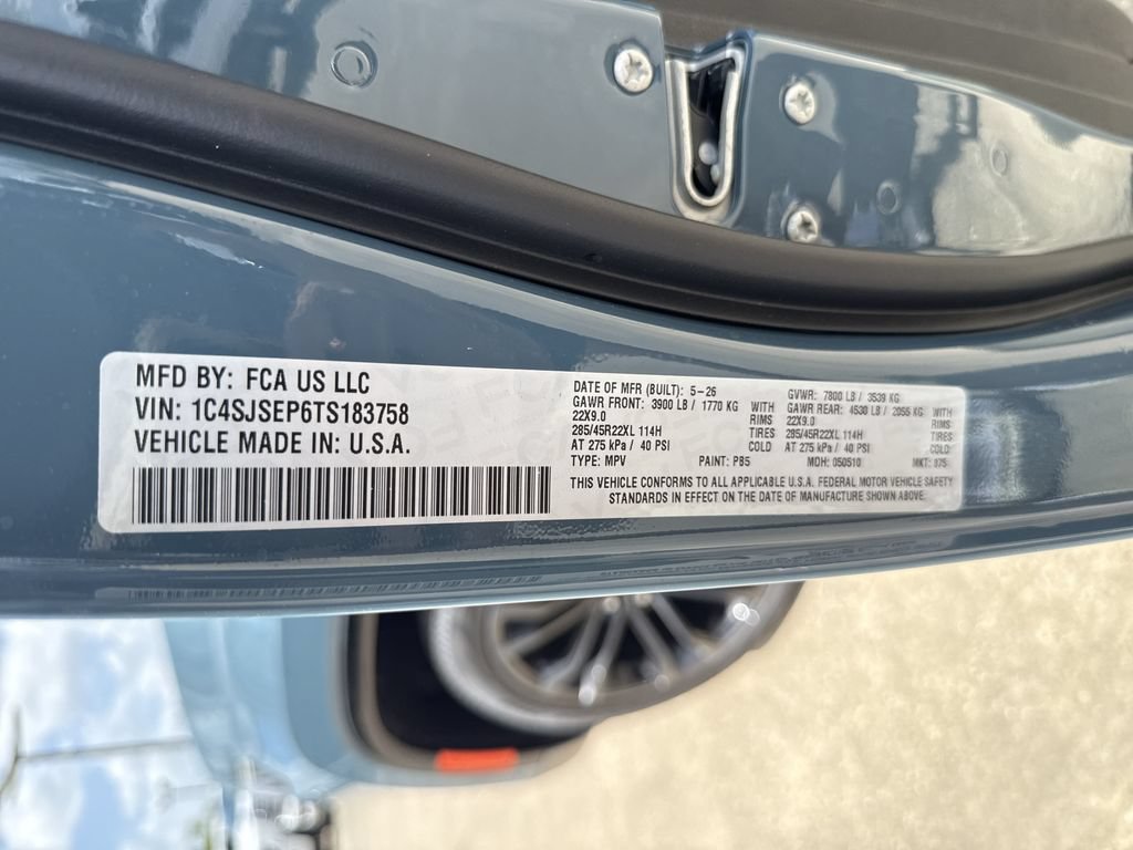 New 2026 Jeep Grand Wagoneer L Summit w/ Rear Seat Video Group I AWD/4WD image 28