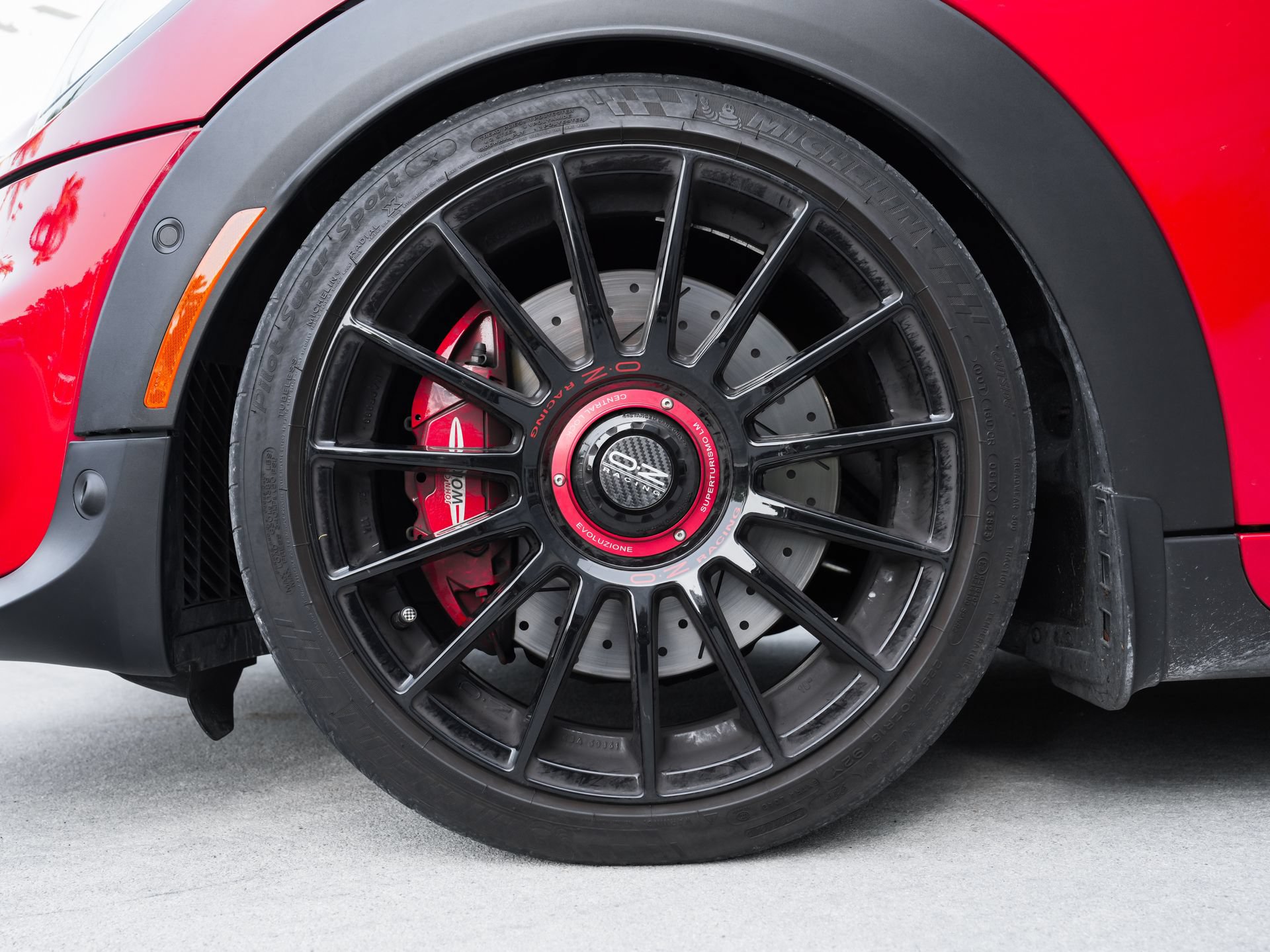 Used 2020 MINI Cooper John Cooper Works w/ Driver Assistance Package FWD image 15