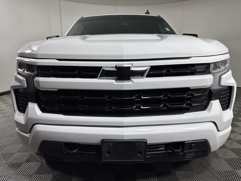 Used 2024 Chevrolet Silverado 1500 RST AWD/4WD image 8