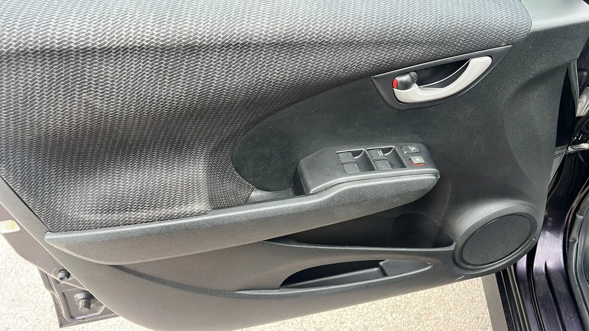 Used 2013 Honda Fit Sport image 20