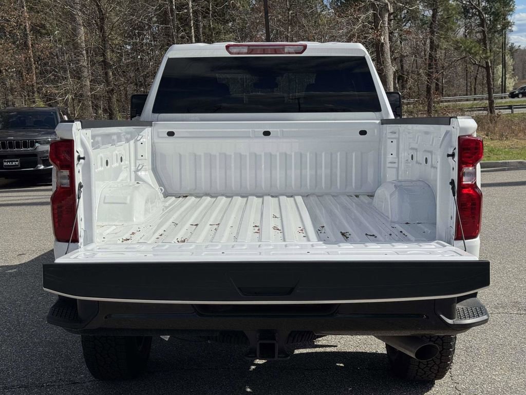New 2026 Chevrolet Silverado 2500 Custom w/ Snow Plow Prep/Camper Package image 15
