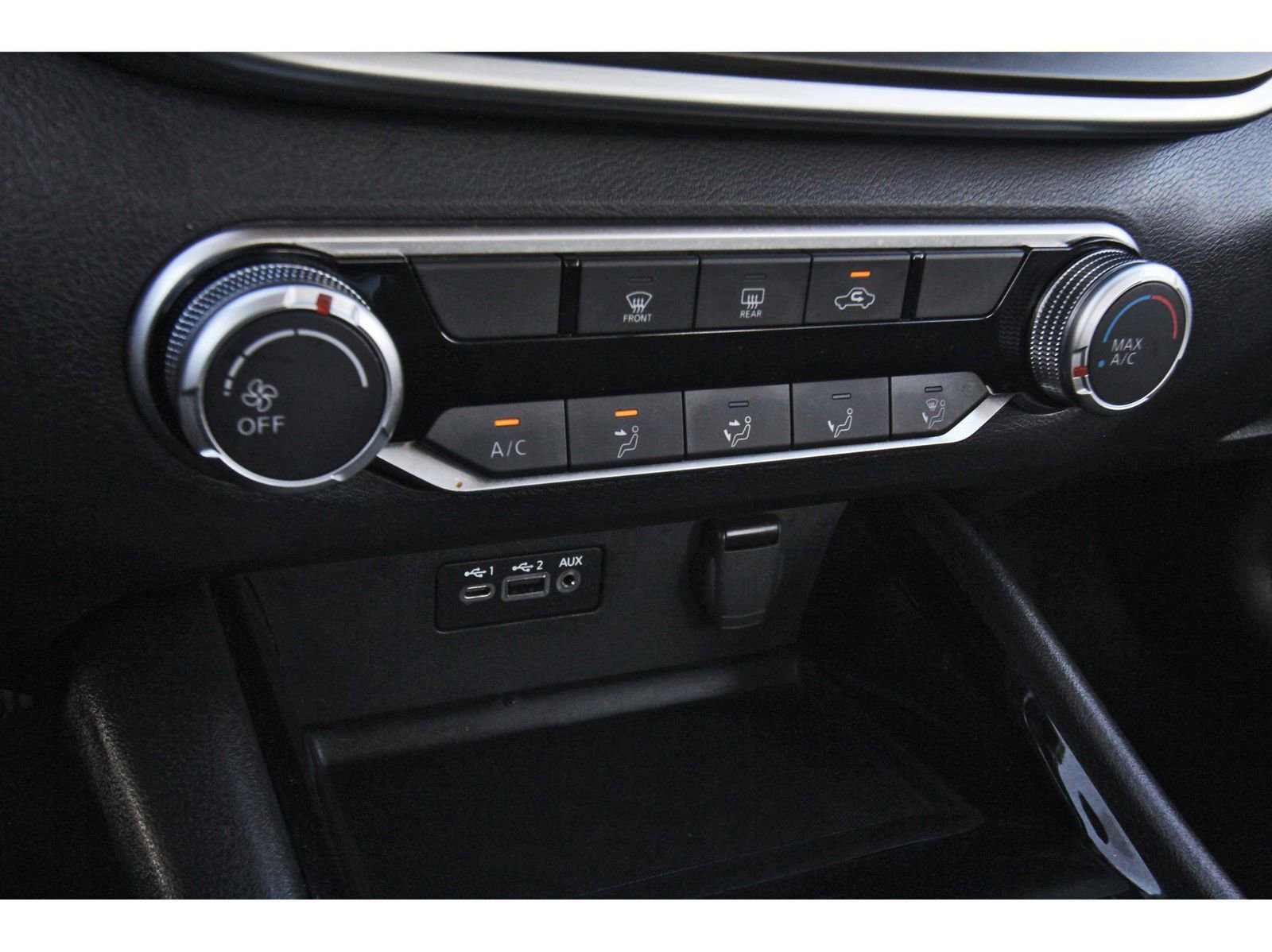 Used 2024 Nissan Altima 2.5 SV image 25