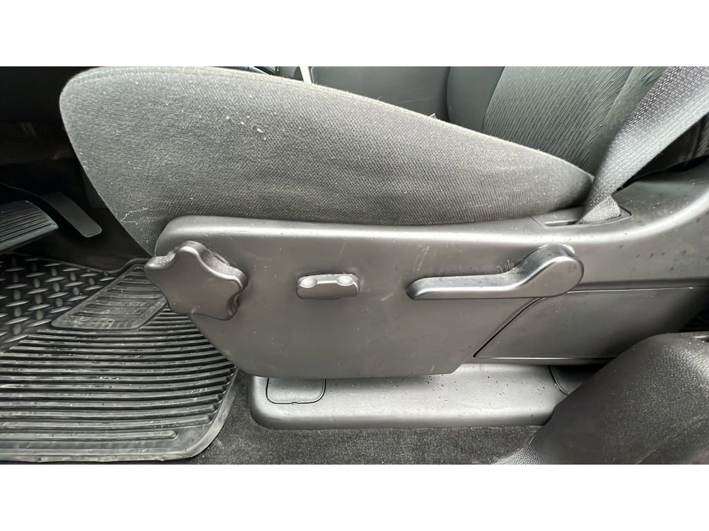 Used 2013 Chevrolet Silverado 1500 LT w/ All-Star Edition AWD/4WD image 25