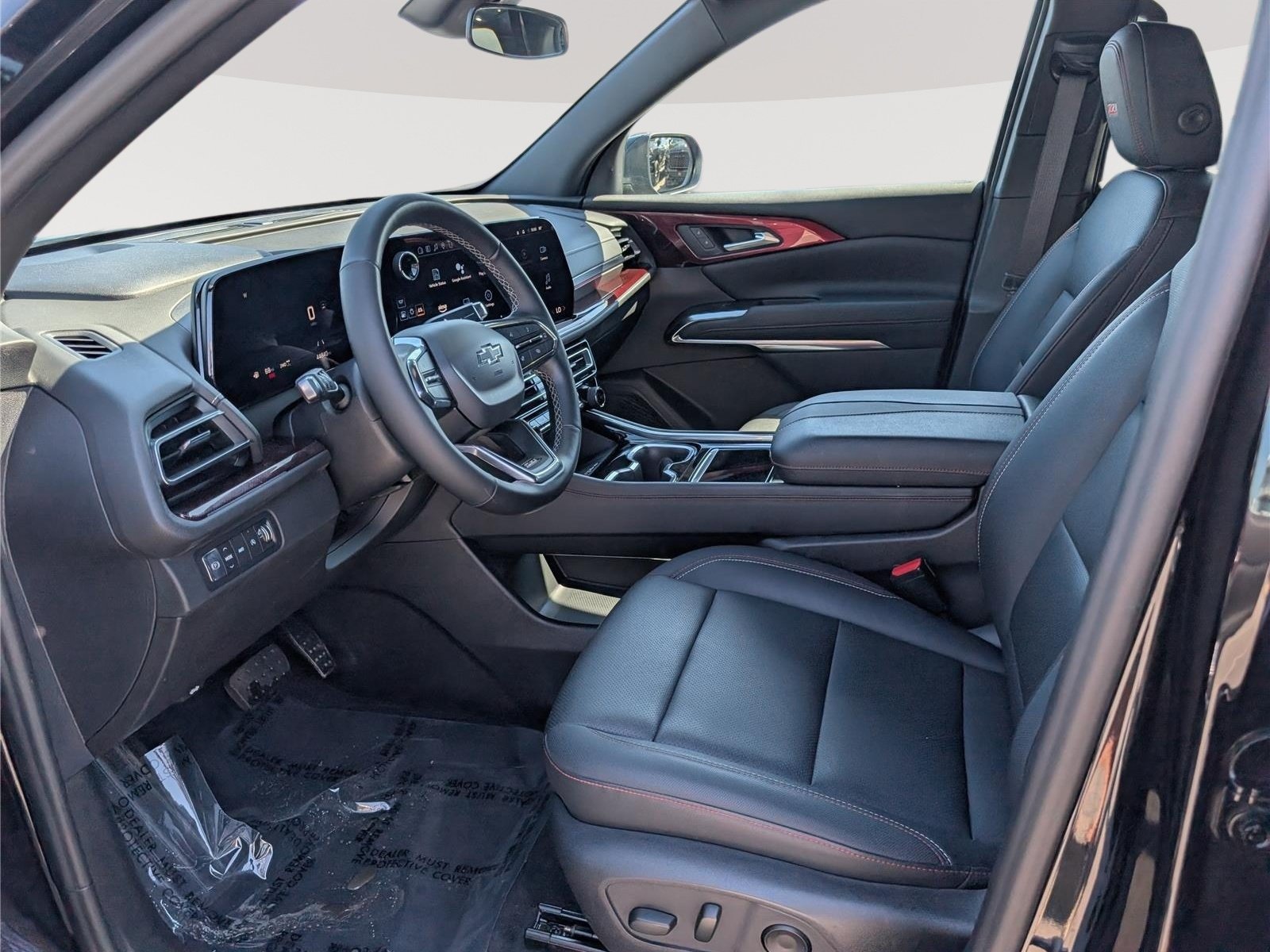 Used 2024 Chevrolet Traverse Z71 AWD/4WD image 16