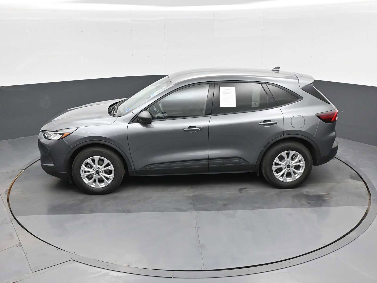 Used 2025 Ford Escape Active image 24