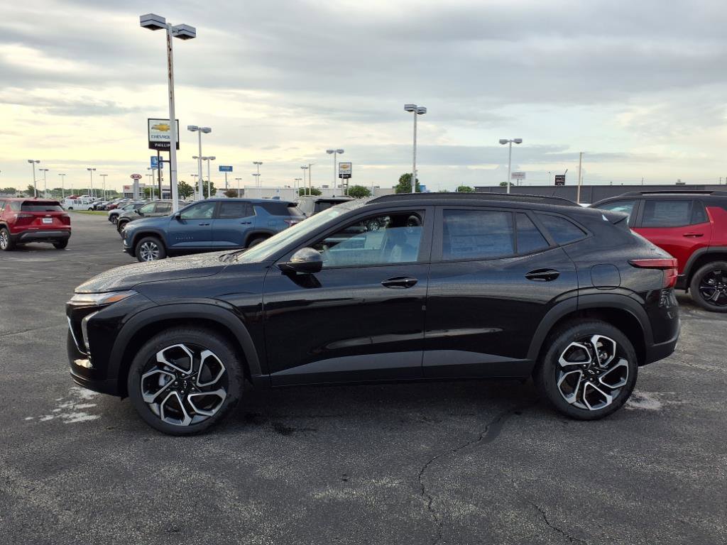 New 2025 Chevrolet Trax RS w/ Driver Confidence Package image 7