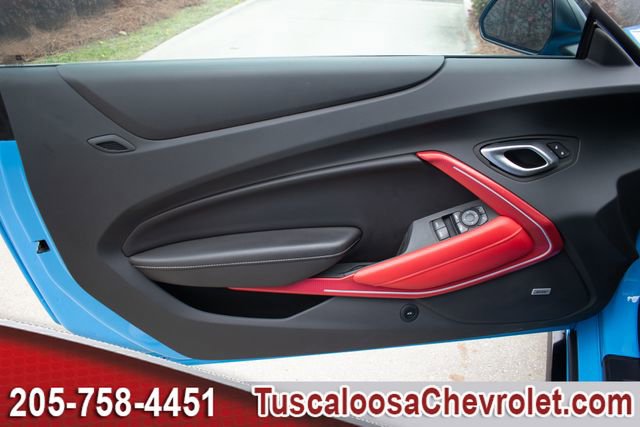 Used 2022 Chevrolet Camaro LT image 17