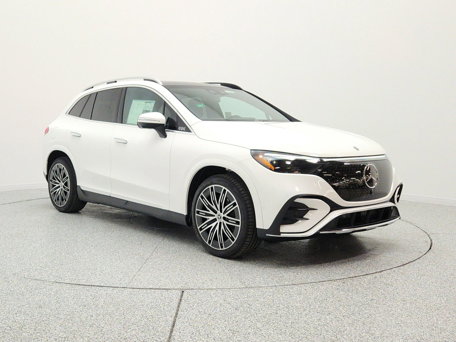 New 2026 Mercedes-Benz EQE 320 4MATIC SUV image 3