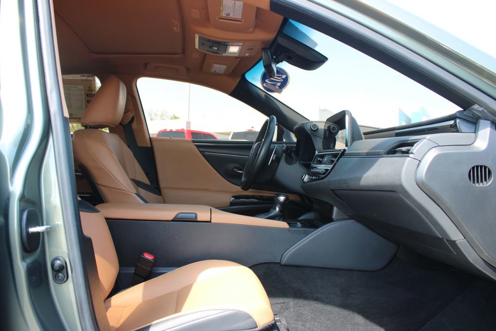 Used 2023 Lexus ES 350 w/ Accessory Package (Z1) FWD image 27