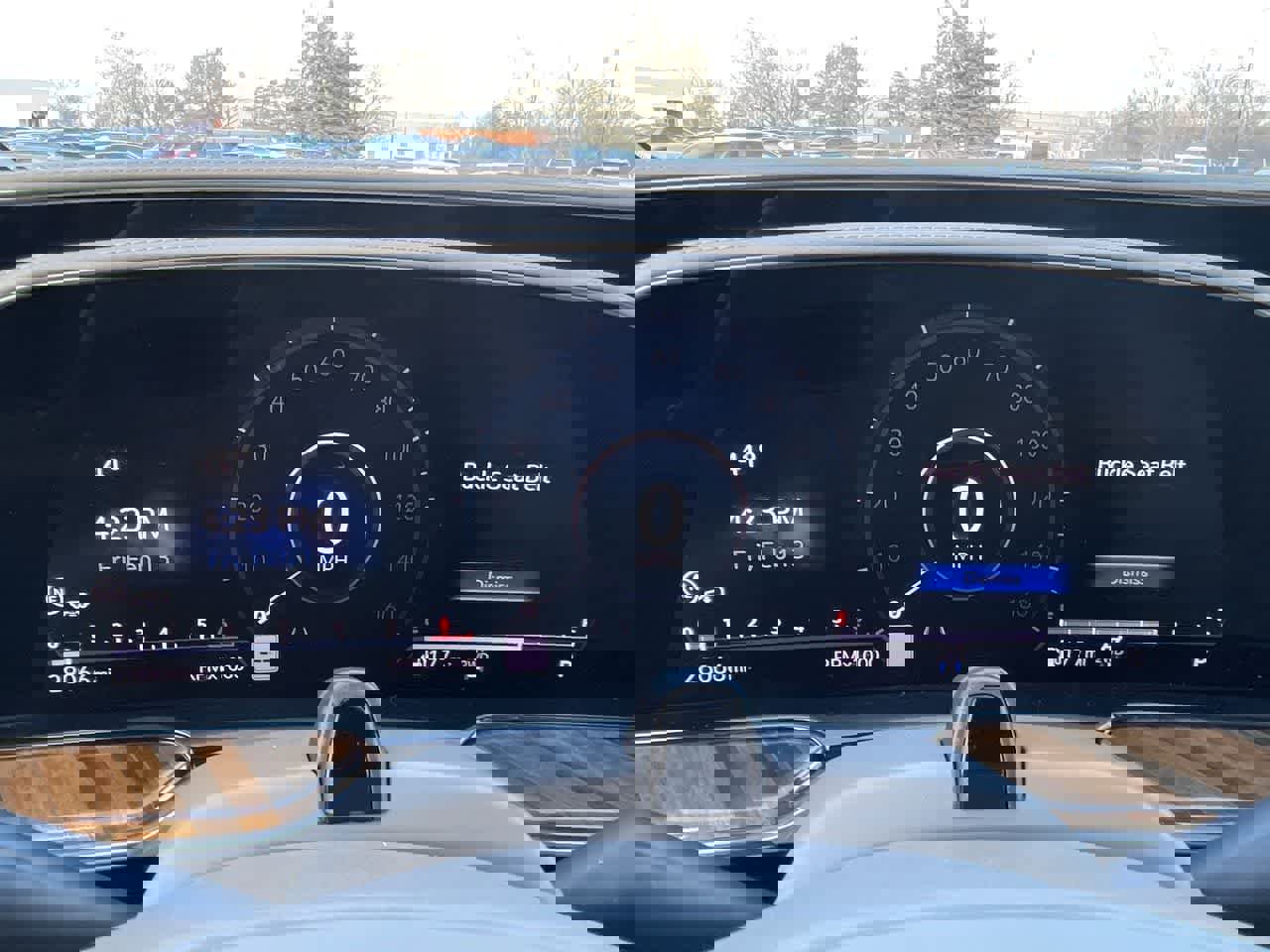 Certified 2024 Cadillac Escalade Sport Platinum w/ LPO, ONYX Package image 35