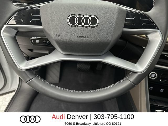 Used 2025 Audi Q5 Premium w/ Premium Plus AWD/4WD image 14