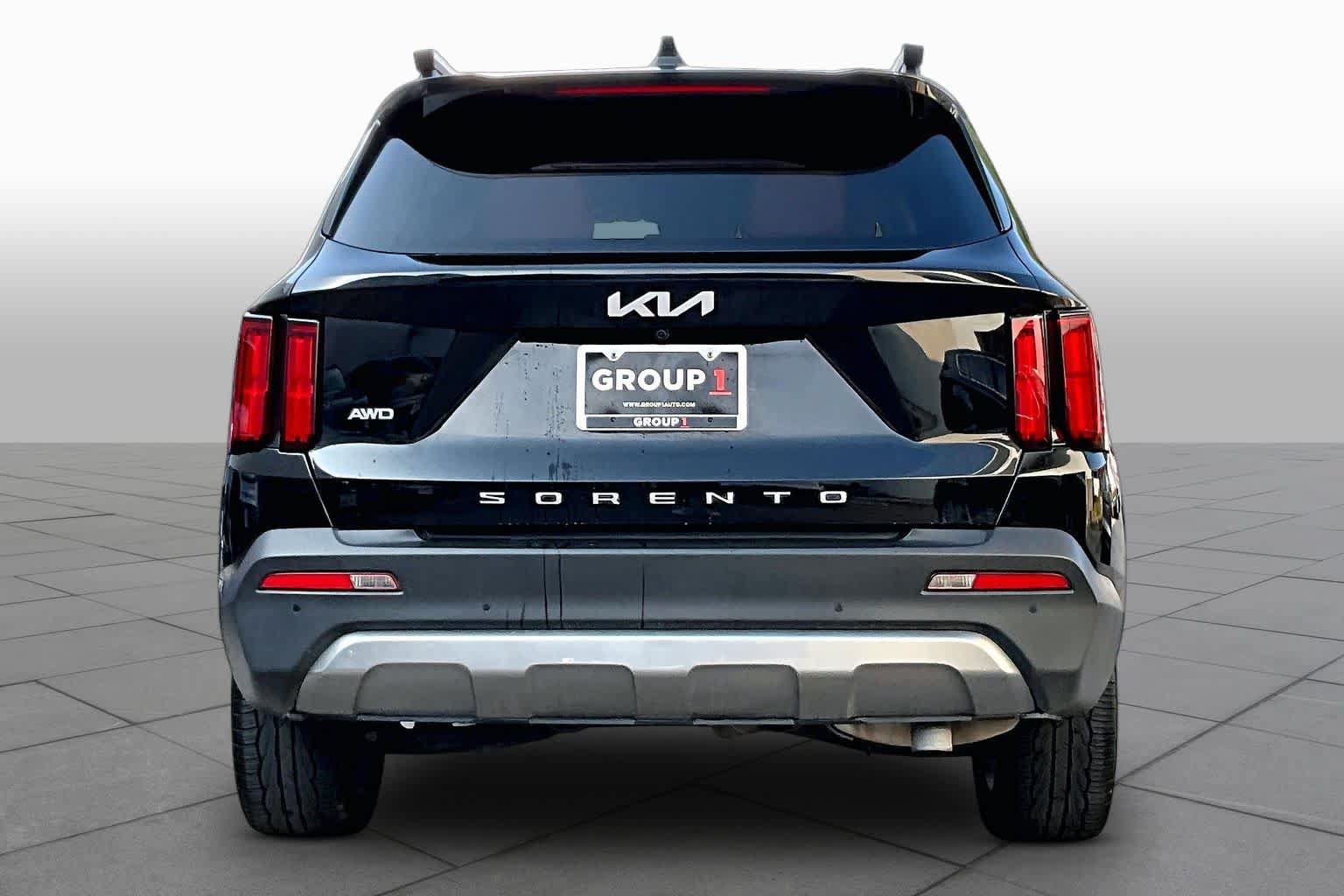 Used 2022 Kia Sorento SX Prestige w/ Rust Color Package AWD/4WD image 5