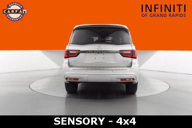 Used 2022 INFINITI QX80 Sensory image 4