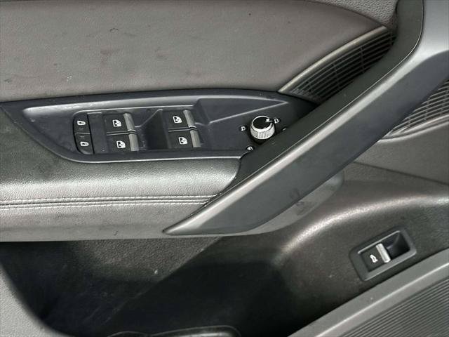 Used 2023 Audi Q5 2.0T Premium Plus w/ Premium Plus Package AWD/4WD image 13