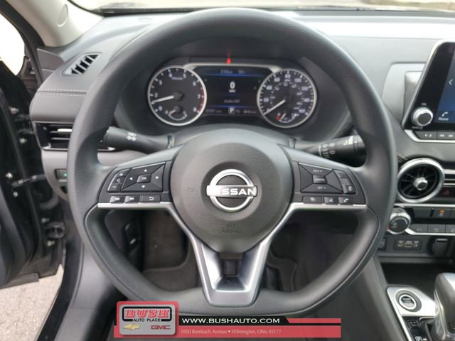 Used 2025 Nissan Sentra SV image 20