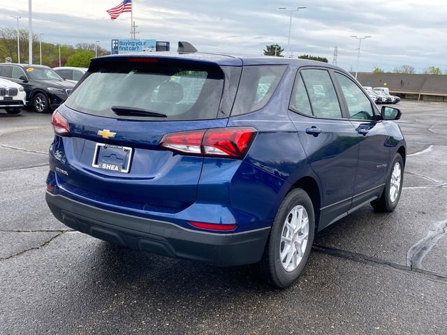 Certified 2022 Chevrolet Equinox LS FWD image 3