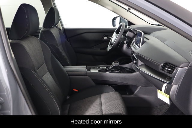 Used 2026 Nissan Rogue SV FWD image 18