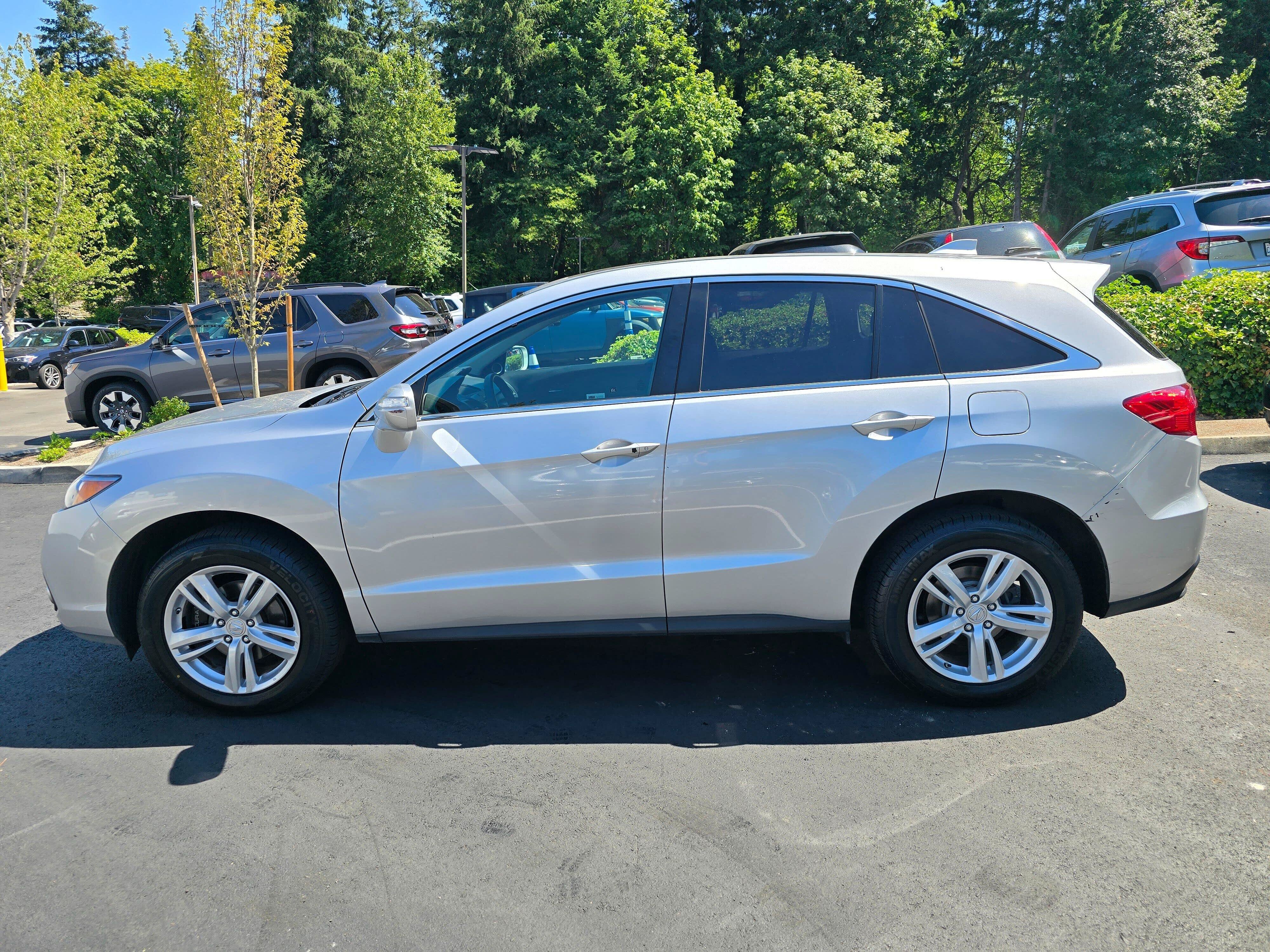 Used 2014 Acura RDX w/ Technology Package AWD/4WD image 4