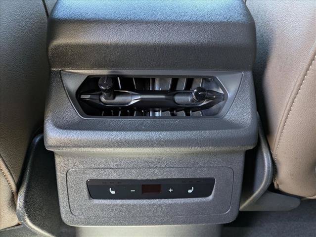 Used 2025 Audi Q6 e-tron Premium RWD image 17