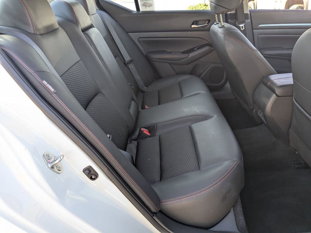 Used 2025 Nissan Altima 2.5 SR image 27