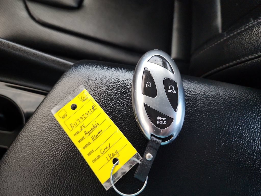 Used 2024 Hyundai Elantra Limited FWD image 42