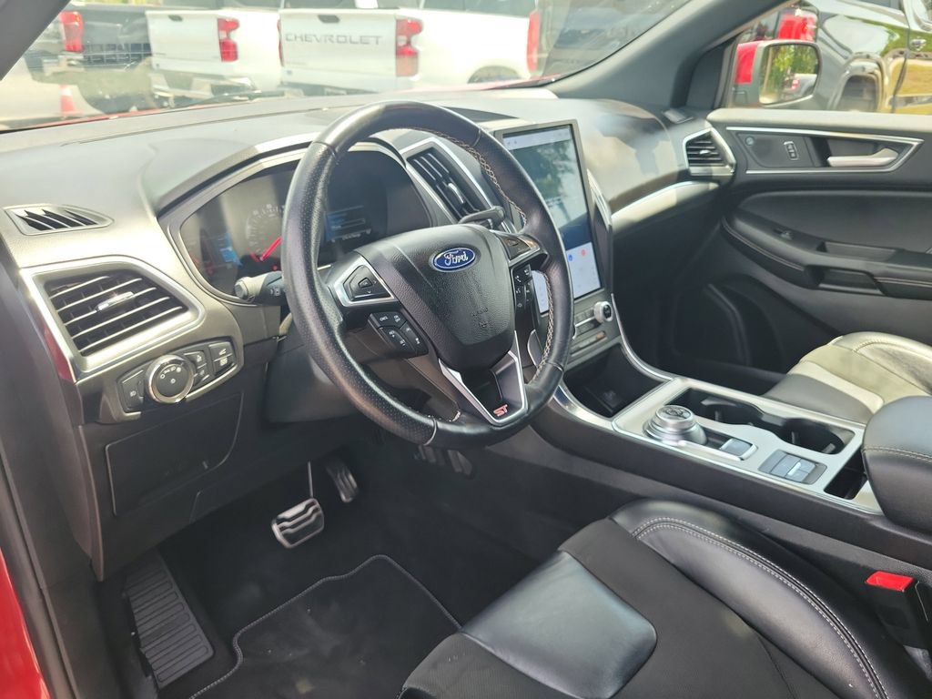 Certified 2022 Ford Edge ST w/ Equipment Group 401A AWD/4WD image 19