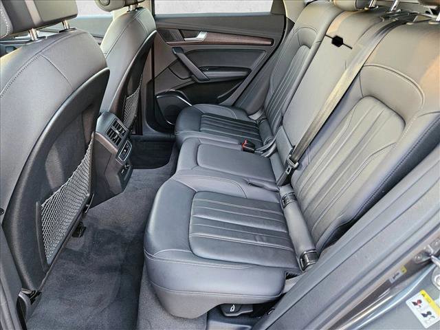 Used 2022 Audi Q5 2.0T Premium Plus image 19