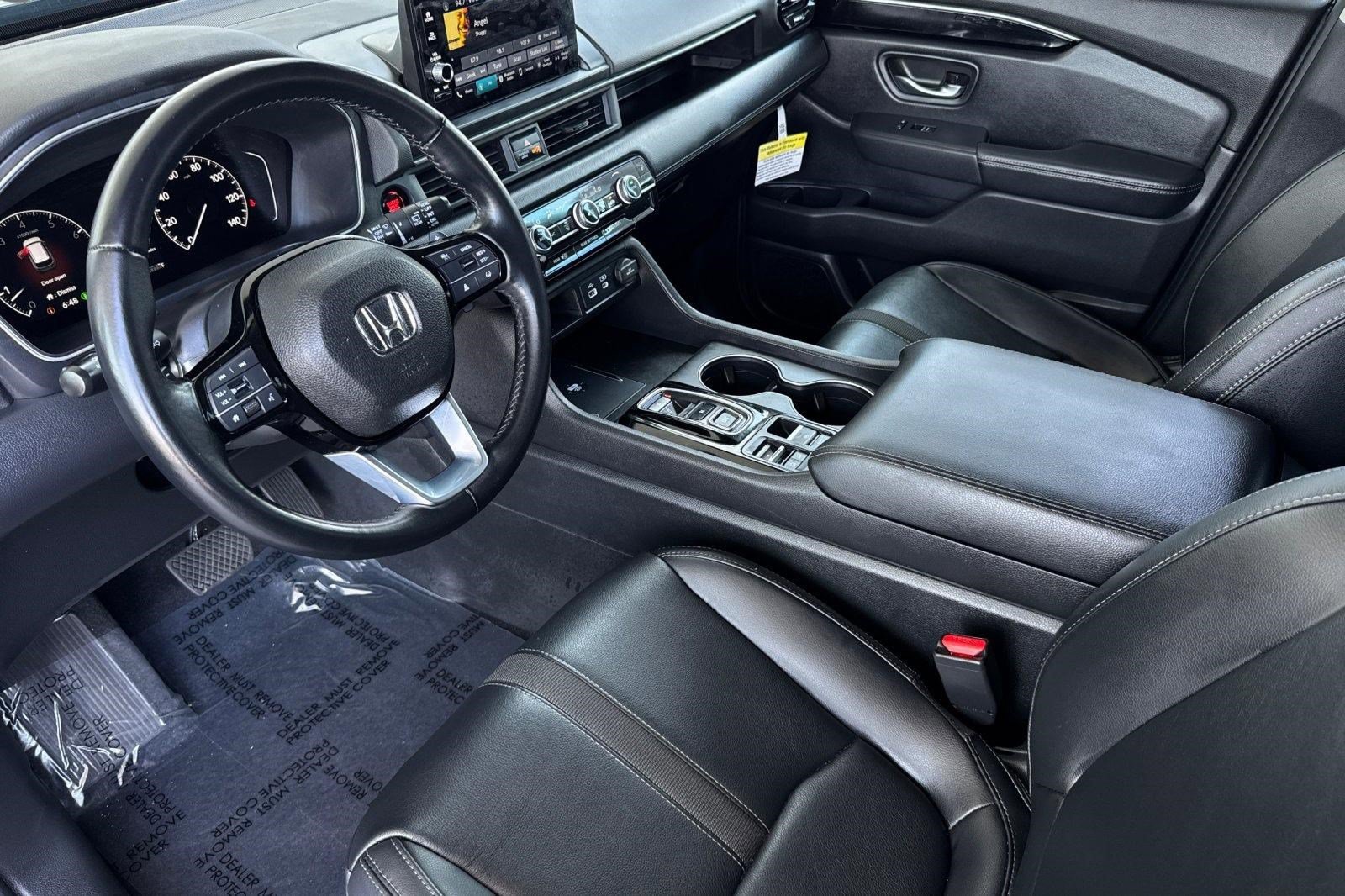 Certified 2025 Honda Pilot EX-L image 4