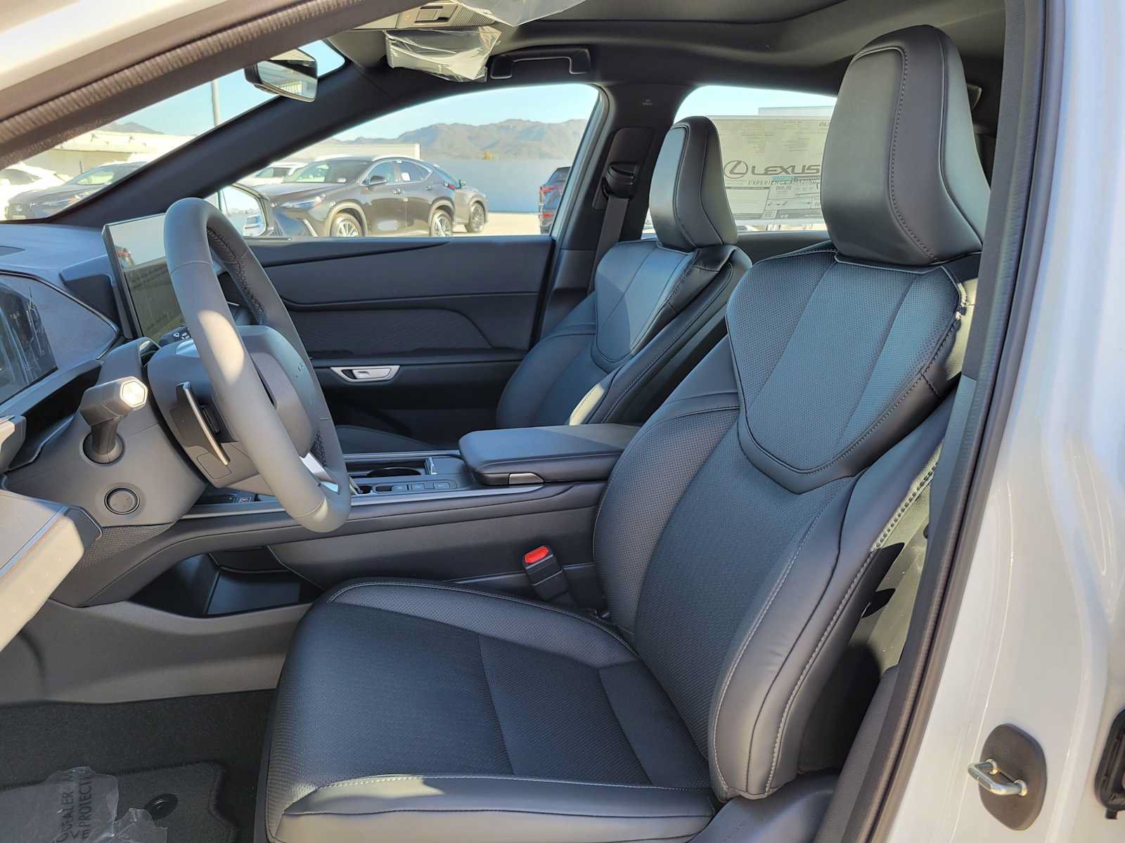 Used 2026 Lexus ES 350e w/ Convenience Package FWD image 20