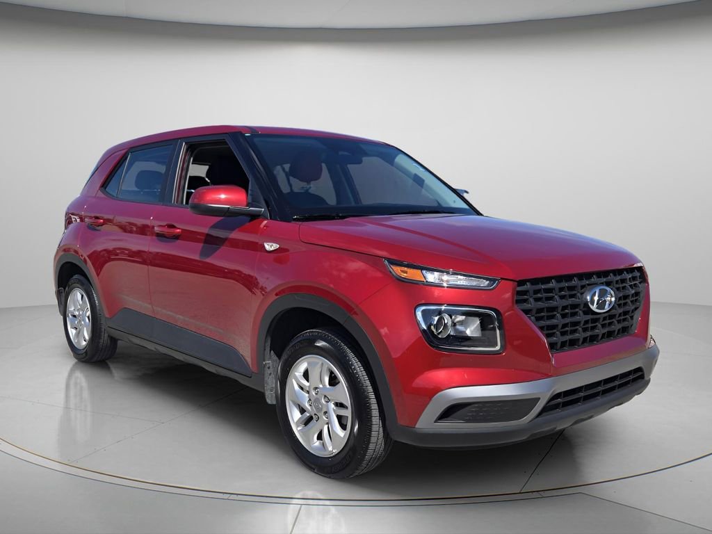 Certified 2025 Hyundai Venue SE FWD image 9