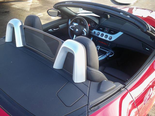 Used 2011 BMW Z4 sDrive35i image 14